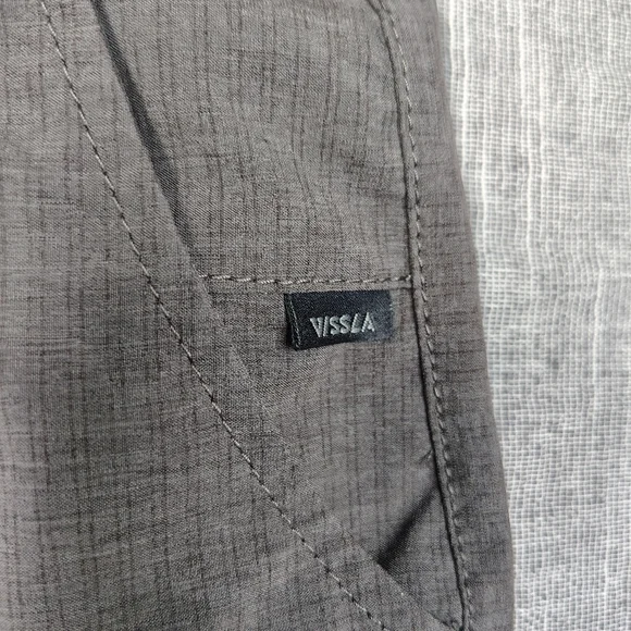 Vissla‎ Shorts Mens Size 31 Gray Walkshorts Stretch Casual Quick Dry - Picture 2 of 13
